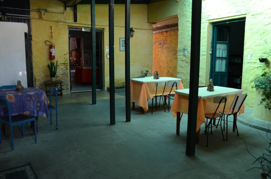 קולוניה דל סקרמנטו Hostel El Espanol מראה חיצוני תמונה